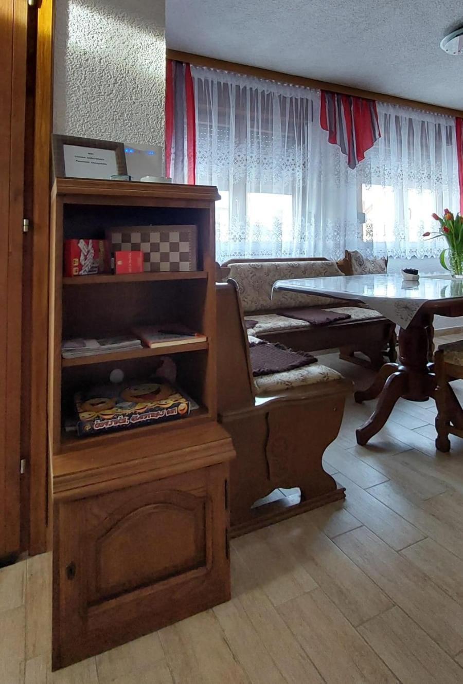 Villa Kuca Za Odmor Boki Gospić Exterior foto