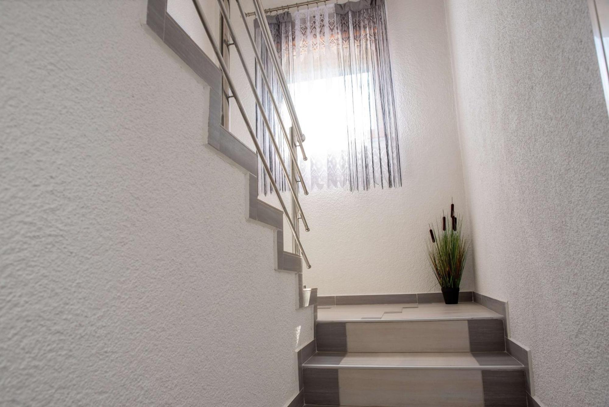 Villa Kuca Za Odmor Boki Gospić Exterior foto